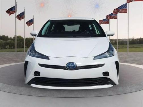 2022 Toyota Prius LE