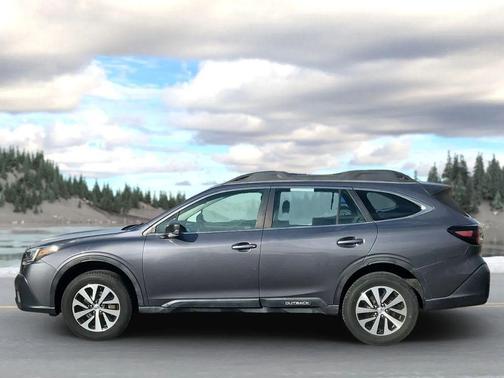2020 Subaru Outback Base