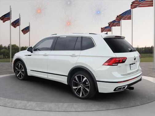 2022 Volkswagen Tiguan 2.0T SEL R-Line 4MOTION