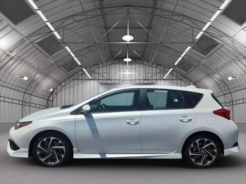 2017 Toyota Corolla iM Base