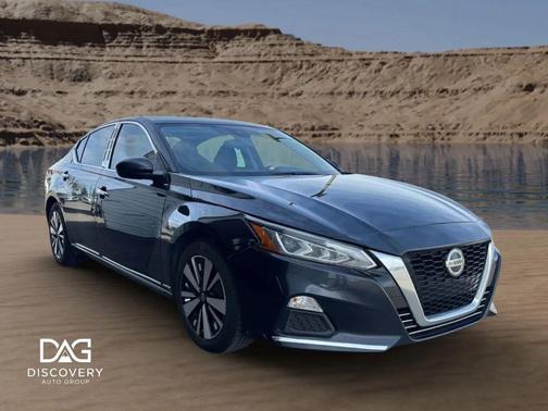 2022 Nissan Altima 2.5 SV