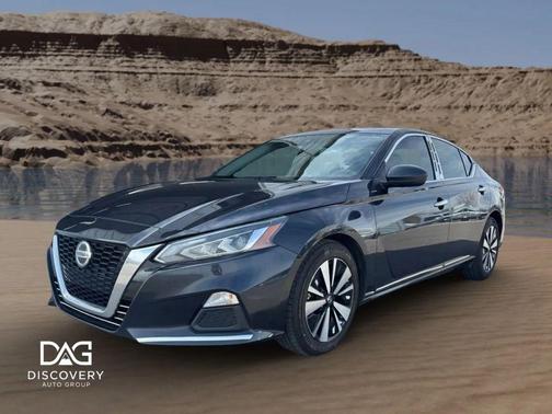 2022 Nissan Altima 2.5 SV