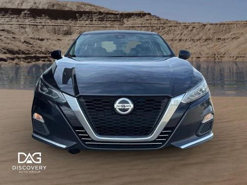 2022 Nissan Altima 2.5 SV