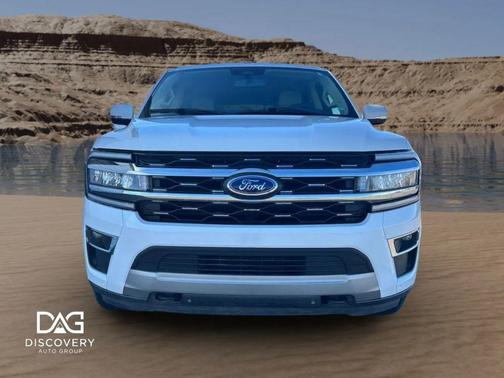 White 2023 Ford Expedition Max Limited