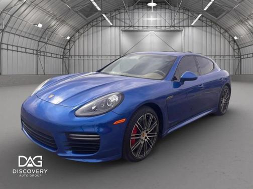 2016 Porsche Panamera GTS