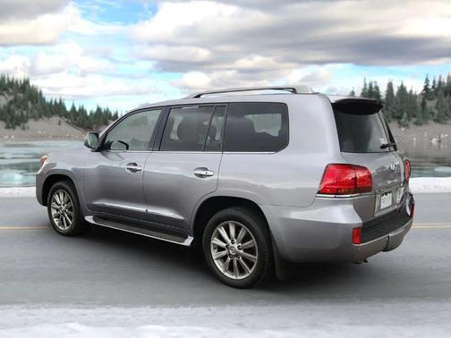 2011 Lexus LX 570 Base