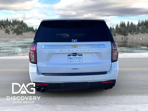 White 2021 Chevrolet Suburban 4WD High Country