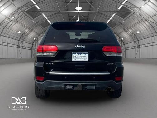 Diamond Black Crystal Pearlcoat 2017 Jeep Grand Cherokee Limited