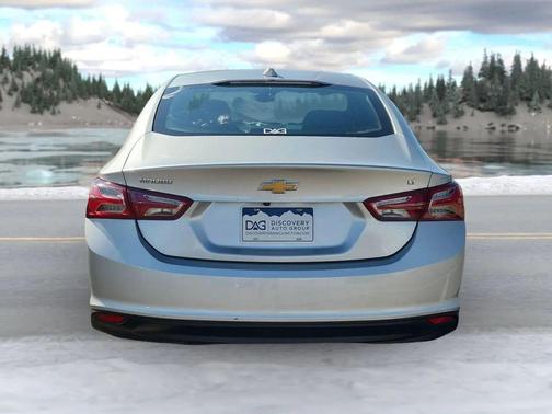 2022 Chevrolet Malibu FWD LT