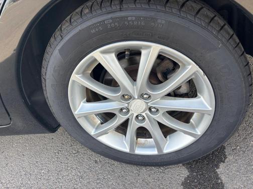 2012 Subaru Impreza 2.0i Premium