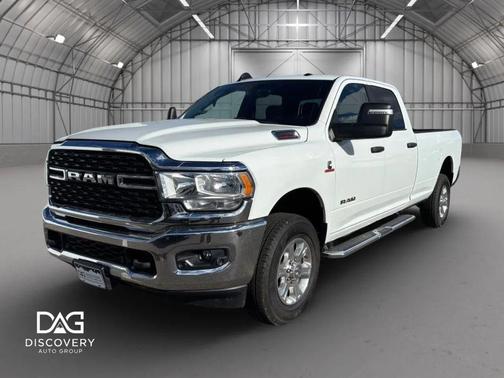 2023 RAM 2500 Big Horn Crew Cab 4x4 8' Box