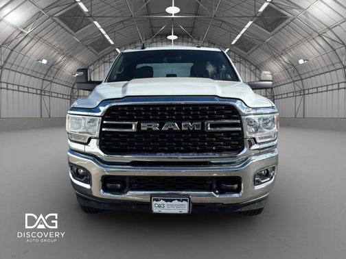 2023 RAM 2500 Big Horn Crew Cab 4x4 8' Box