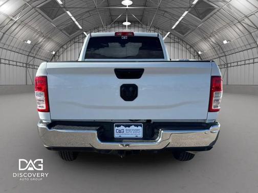 2023 RAM 2500 Big Horn Crew Cab 4x4 8' Box