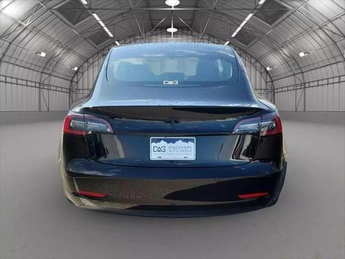 2022 Tesla Model 3 Standard Range