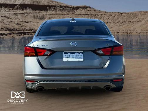 Gray 2019 Nissan Altima 2.5 SR