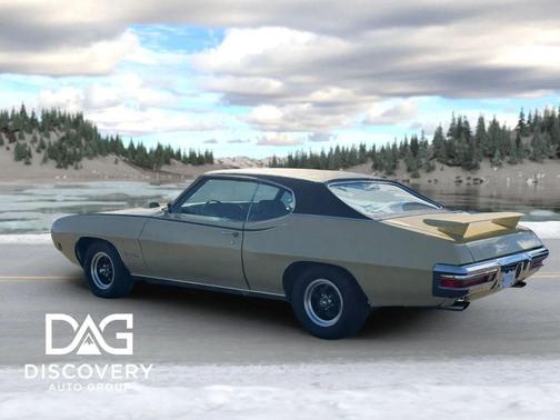Beige 1970 Pontiac GTO Base