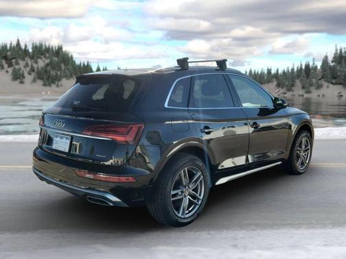 2021 Audi Q5 Premium Plus 55 TFSI e quattro S tronic