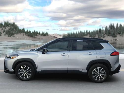 2024 Toyota Corolla Hybrid SE