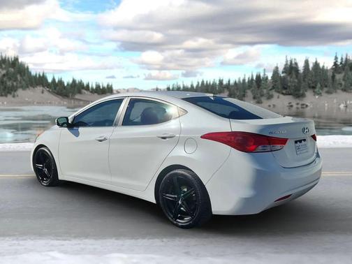 2011 Hyundai ELANTRA Limited