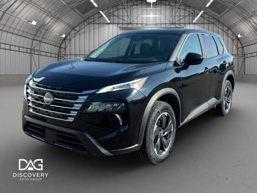 Super Black 2025 Nissan Rogue SV