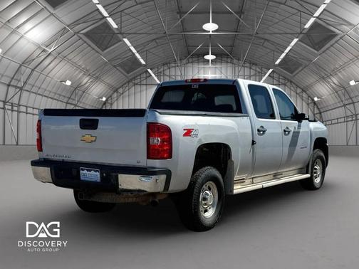 Sheer Silver Metallic 2010 Chevrolet Silverado 2500 LT