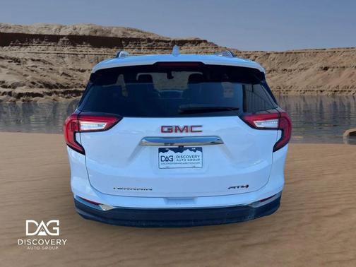 2024 GMC Terrain AWD AT4