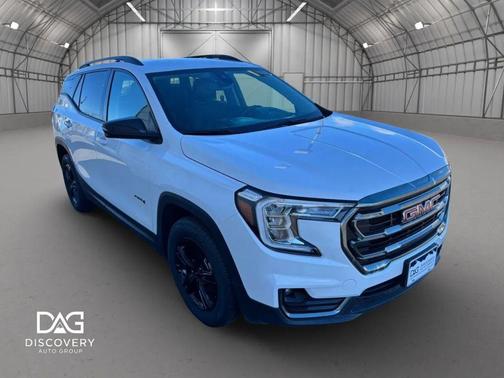 2024 GMC Terrain AWD AT4