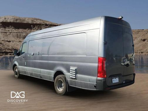 2022 Mercedes-Benz Sprinter 4500 High Roof V6