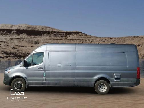 2022 Mercedes-Benz Sprinter 4500 High Roof V6