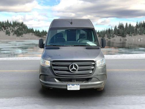 2022 Mercedes-Benz Sprinter 4500 High Roof V6