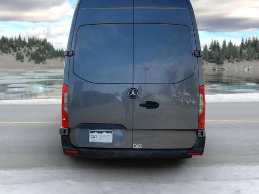 2022 Mercedes-Benz Sprinter 4500 High Roof V6