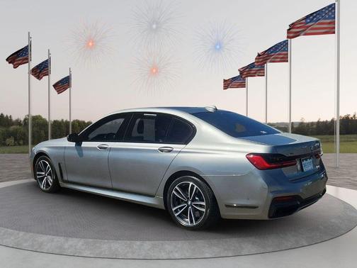 2022 BMW 750 i xDrive