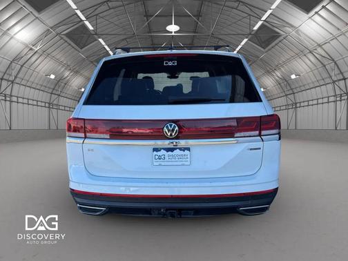 2024 Volkswagen Atlas 2.0T SE w/Technology 4MOTION