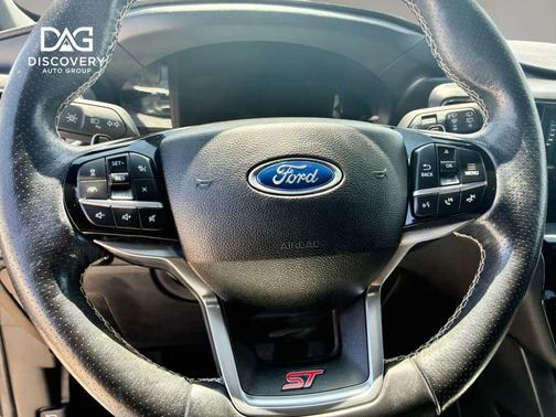 Agate Black Metallic 2022 Ford Explorer ST