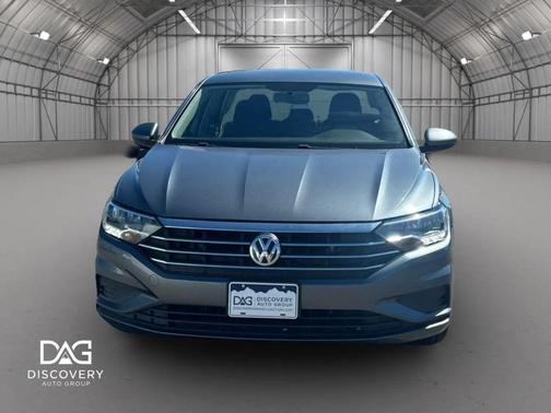 Platinum Gray Metallic 2019 Volkswagen Jetta 1.4T S