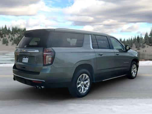 2023 Chevrolet Suburban Premier