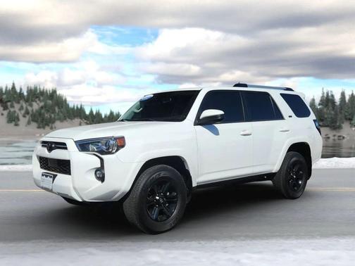 2024 Toyota 4Runner SR5