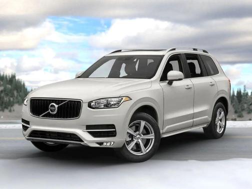 2018 Volvo XC90 T6 Momentum