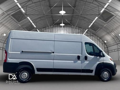 Bright White Clearcoat 2026 RAM ProMaster 2500 Tradesman