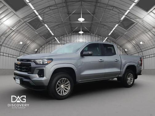 Sterling Gray Metallic 2023 Chevrolet Colorado LT