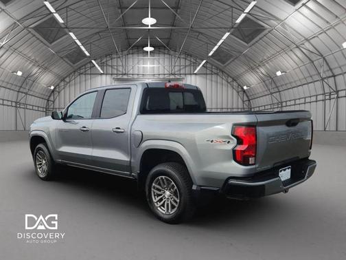 Sterling Gray Metallic 2023 Chevrolet Colorado LT