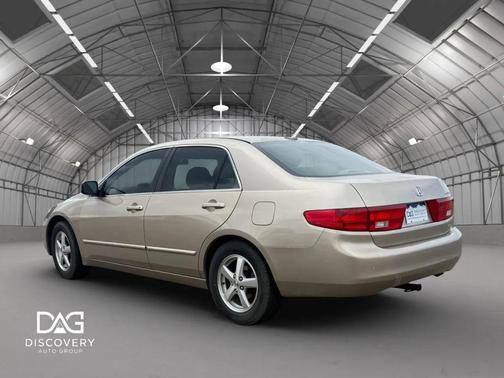 Gold 2005 Honda Accord EX-L