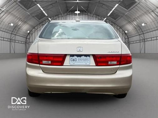 Gold 2005 Honda Accord EX-L