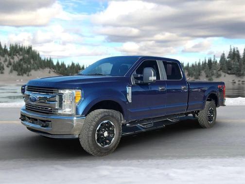 Blue Jeans Metallic 2017 Ford F-250 XL Truck