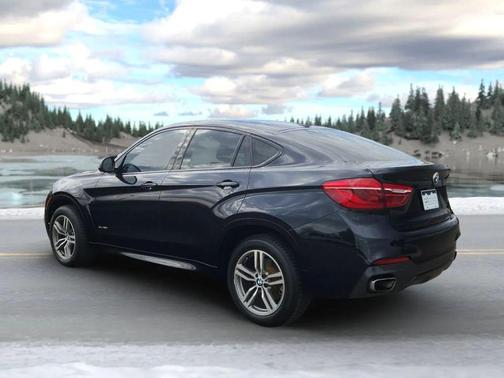 2015 BMW X6 xDrive50i