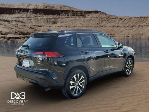 2022 Toyota Corolla Cross XLE