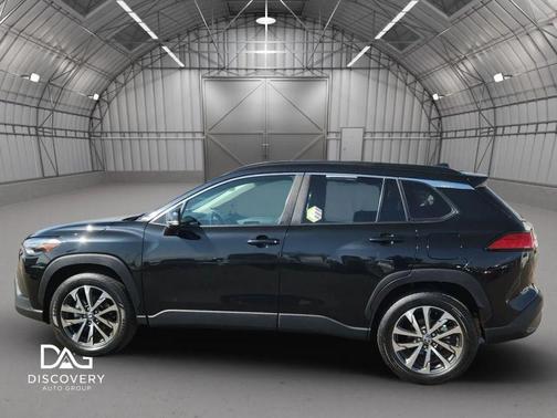 2022 Toyota Corolla Cross XLE