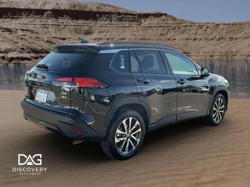 2022 Toyota Corolla Cross XLE