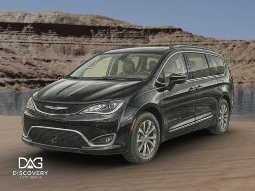 2018 Chrysler Pacifica Touring-L