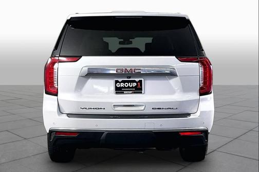 White Frost Tri-Coat 2021 GMC Yukon Denali